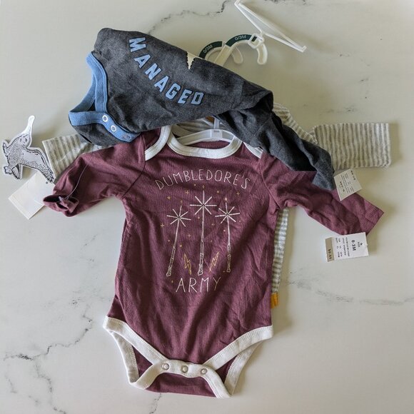 Harry Potter Wizarding World 3-piece onesie set - Picture 3 of 4